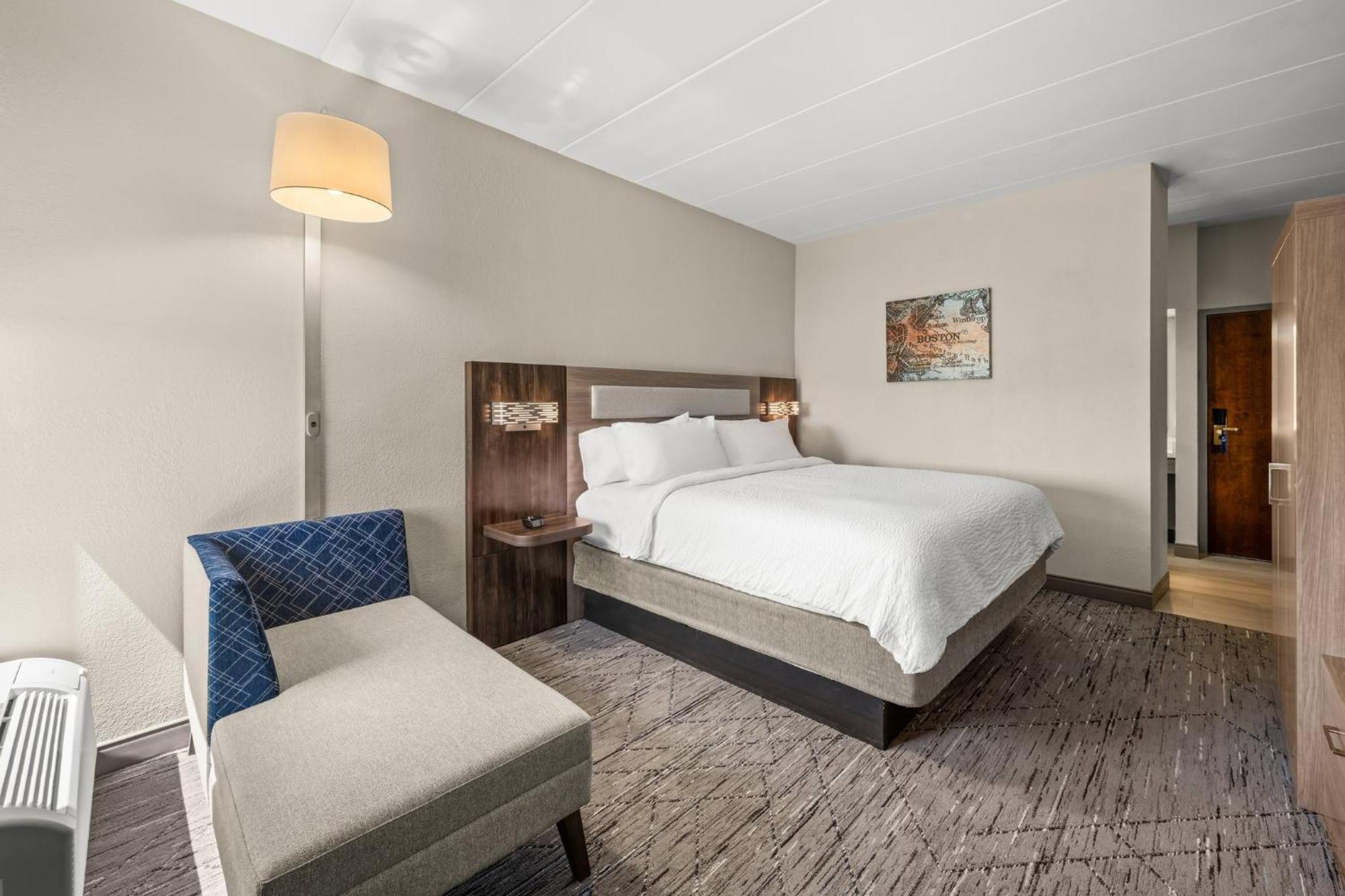 Holiday Inn Express Boston North-Woburn By Ihg Bagian luar foto